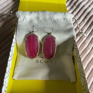 KS Danielle Berry Illusion